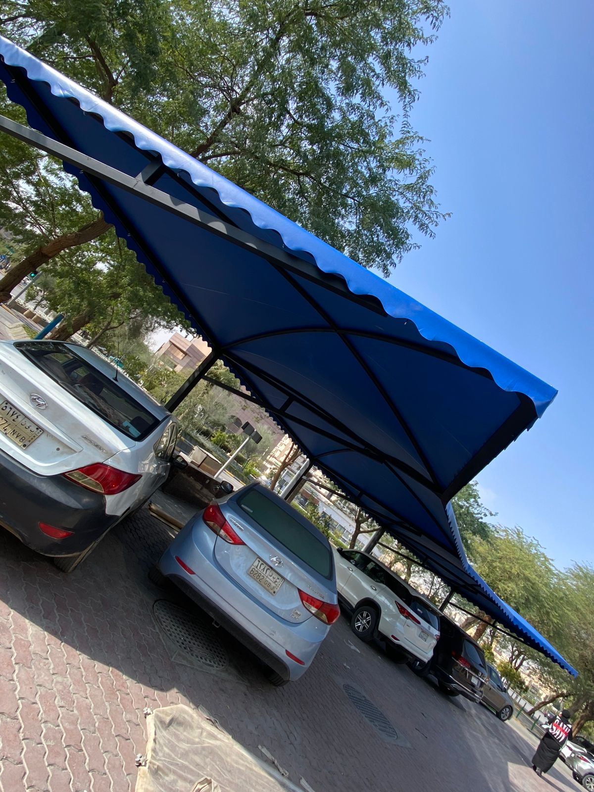 مظلات جراج تحت الأرض - مؤسسة نفذ للمقاولات العامة